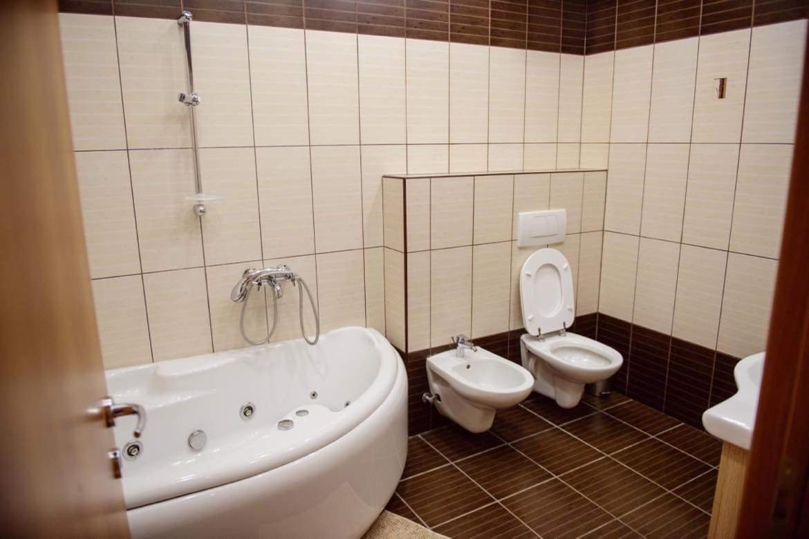 Sadara Sea Breeze Apartment Năvodari Exterior foto